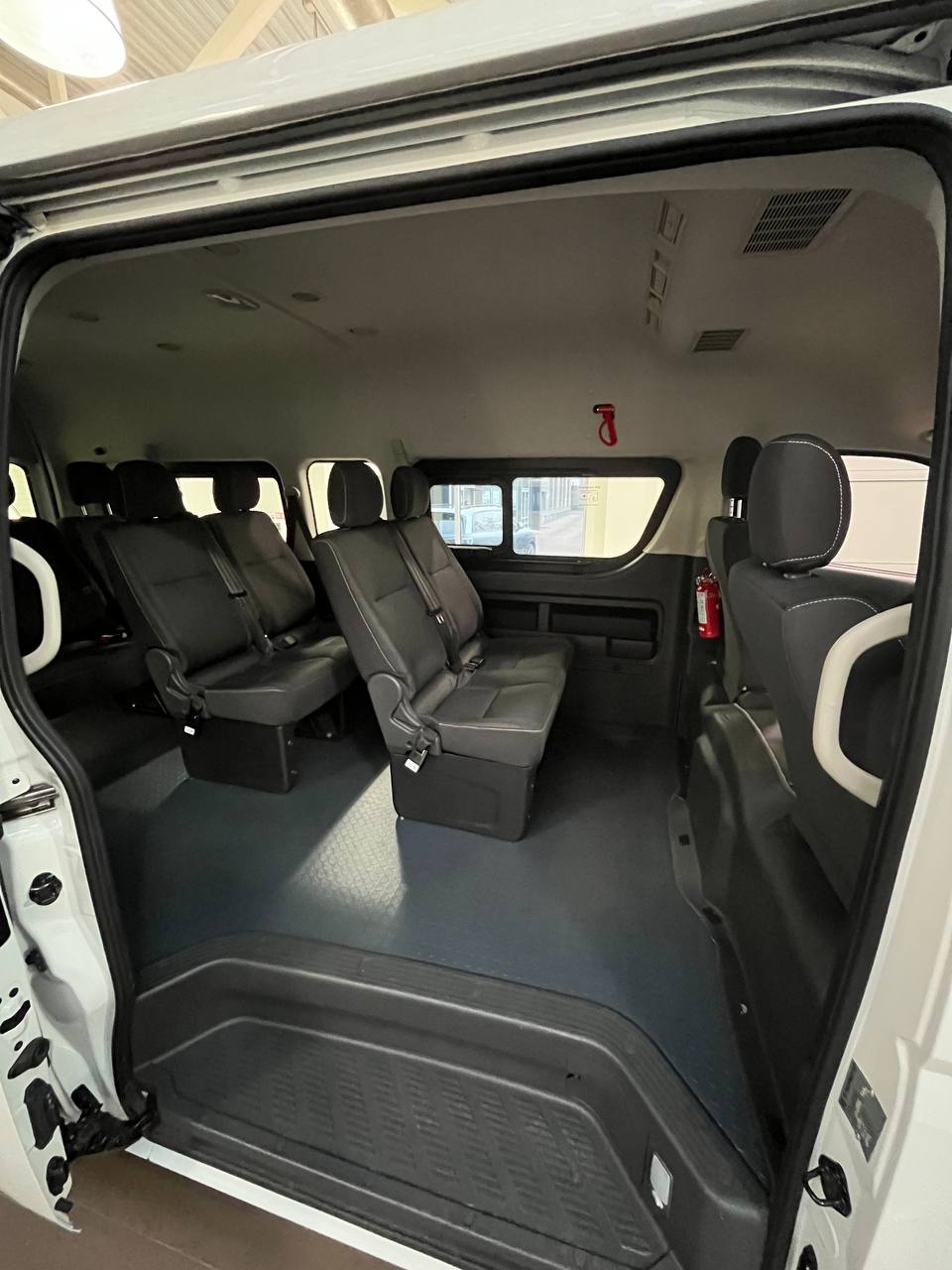 Переоборудование пассажирского микроавтобуса