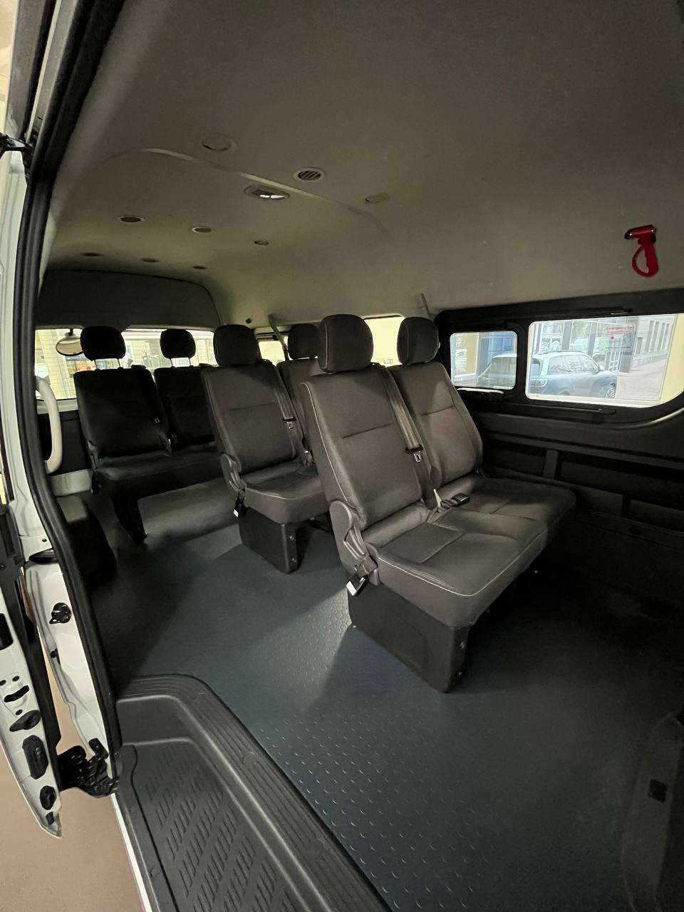 Переоборудование пассажирского микроавтобуса