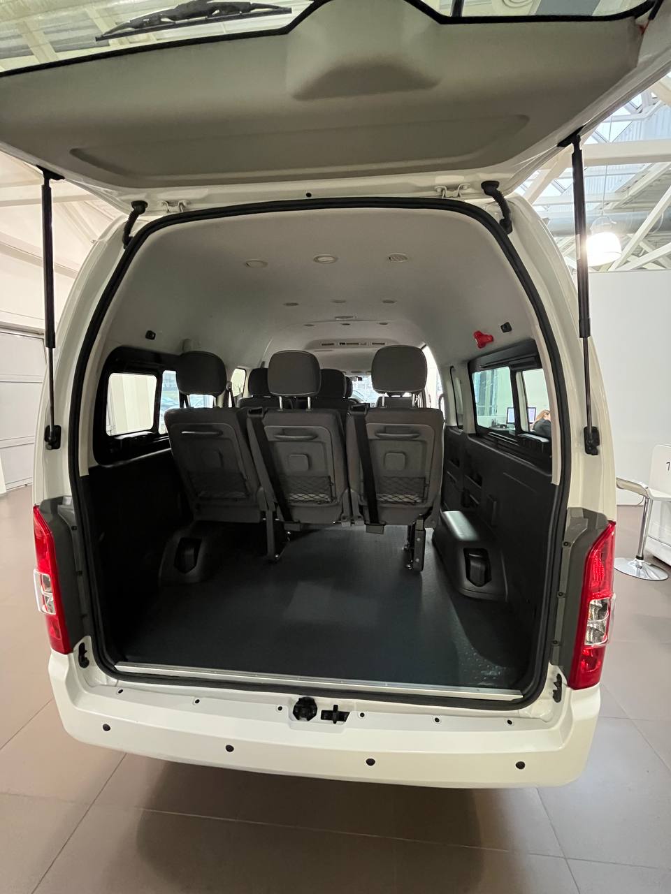 Переоборудование пассажирского микроавтобуса